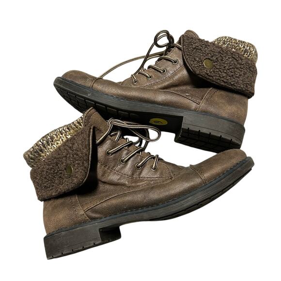 Cliffs- white mountain, size 9, brown, fold, fall bootie, casual hiking - Picture 1 of 6